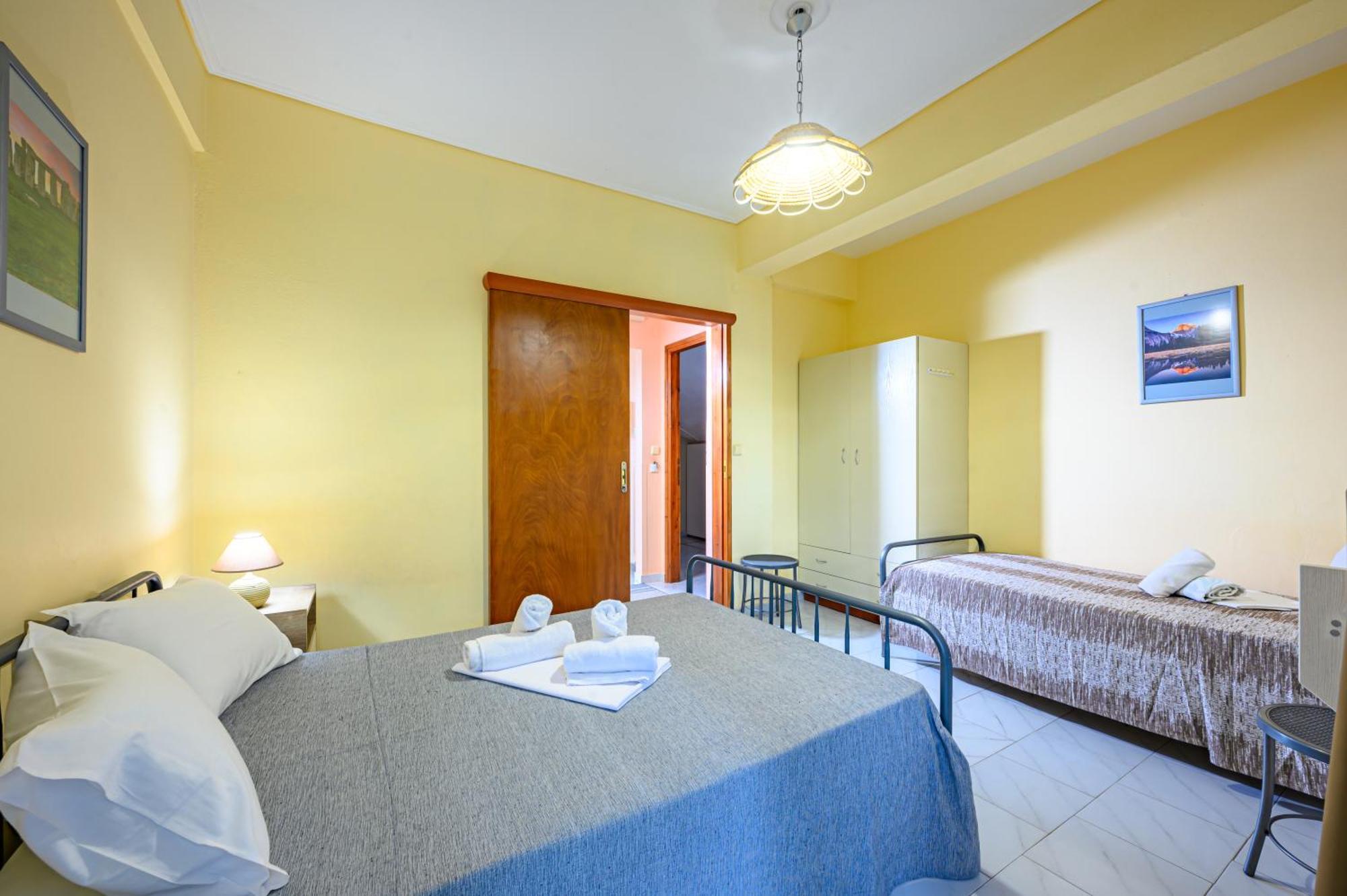 Iliahtida Apartments โรเวียส ภายนอก รูปภาพ