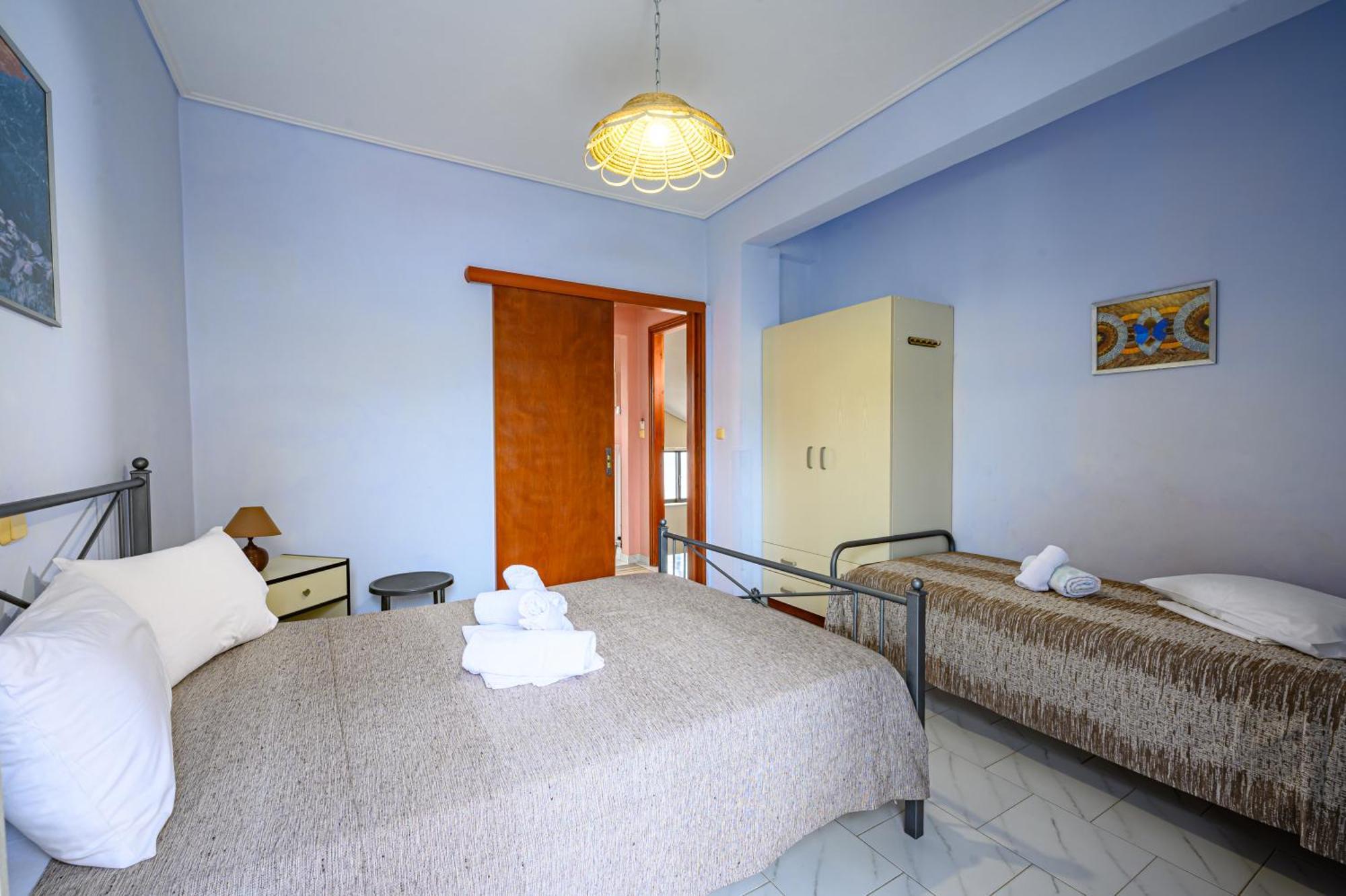 Iliahtida Apartments โรเวียส ภายนอก รูปภาพ