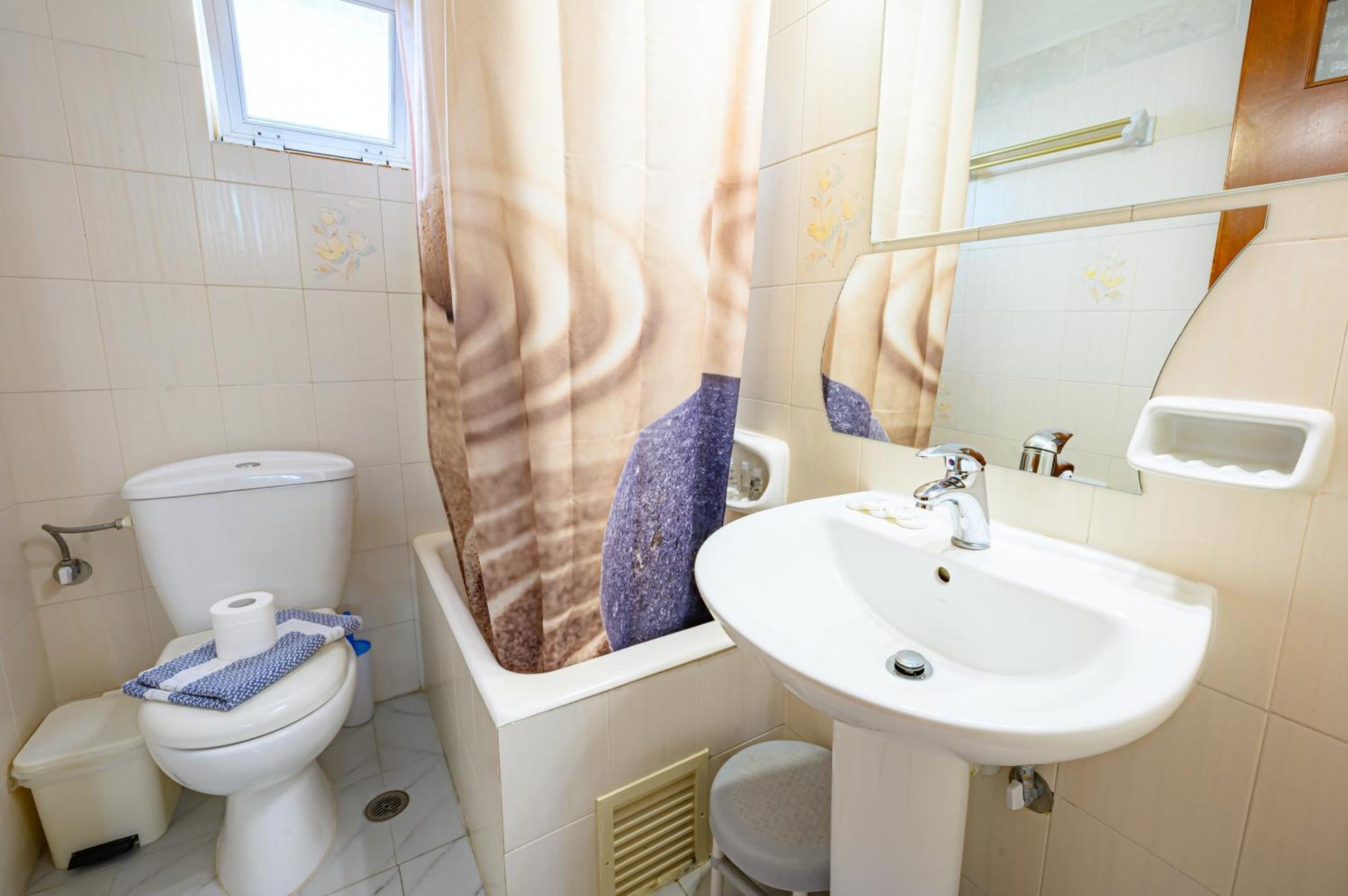 Iliahtida Apartments โรเวียส ภายนอก รูปภาพ